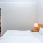 460, Seepark Apartment