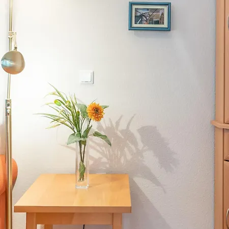 460, Seepark Apartment